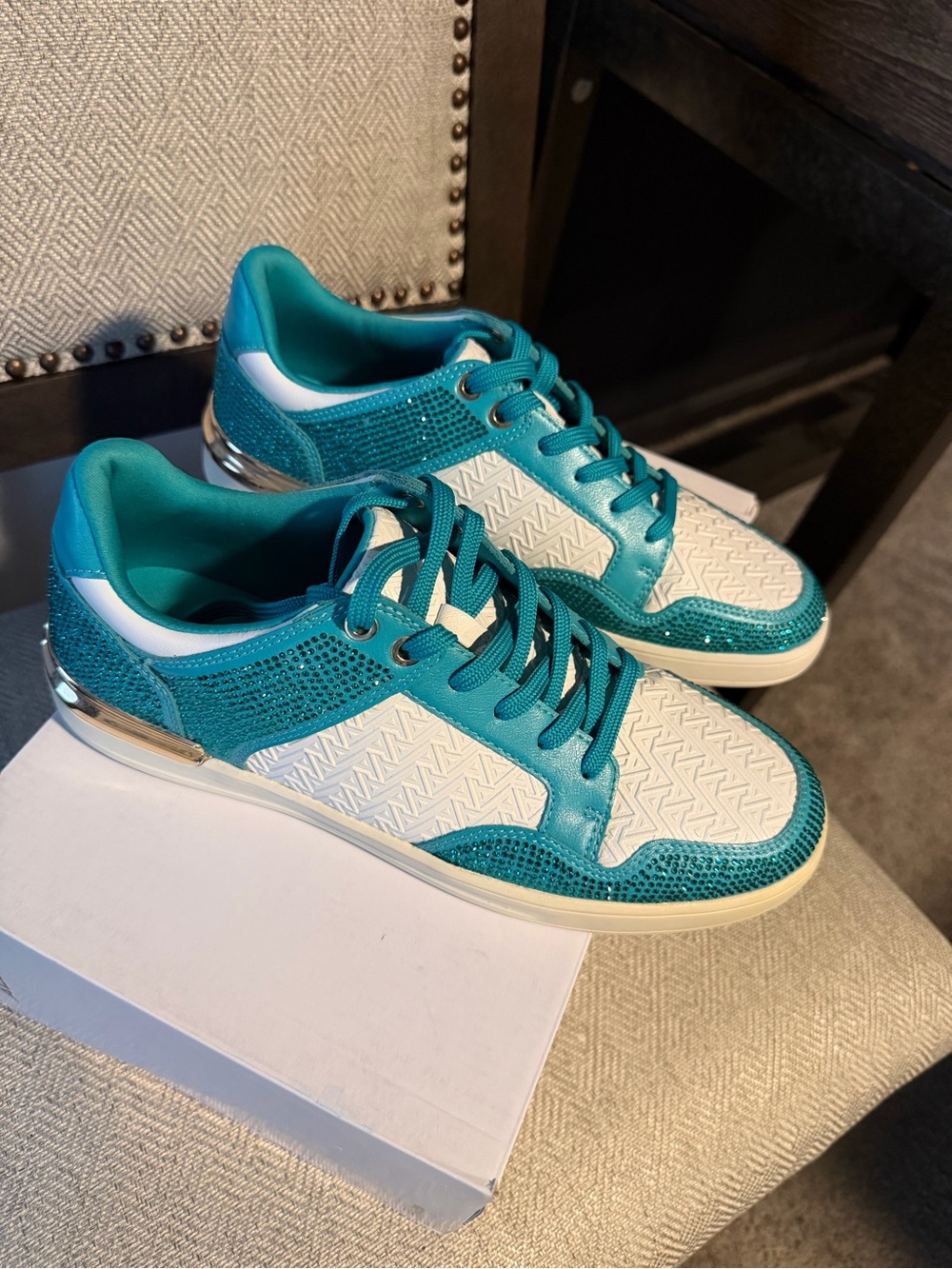ALDO Unisex Adults Low-Top Lace-Up Athletic Sneaker Turquoise/White
